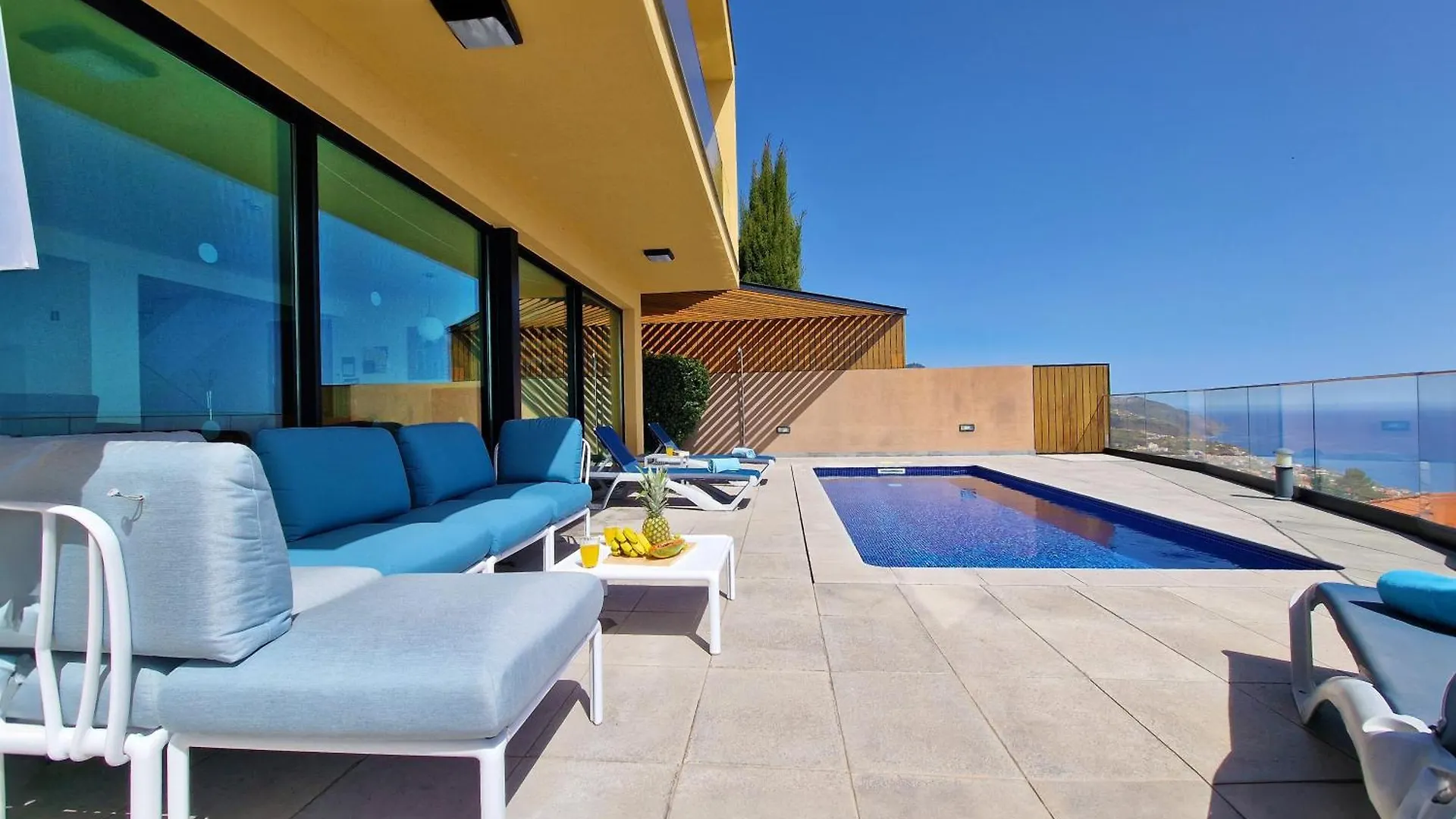 Eden Sun - A Modern Luxury Villa With A Panoramic View Prazeres