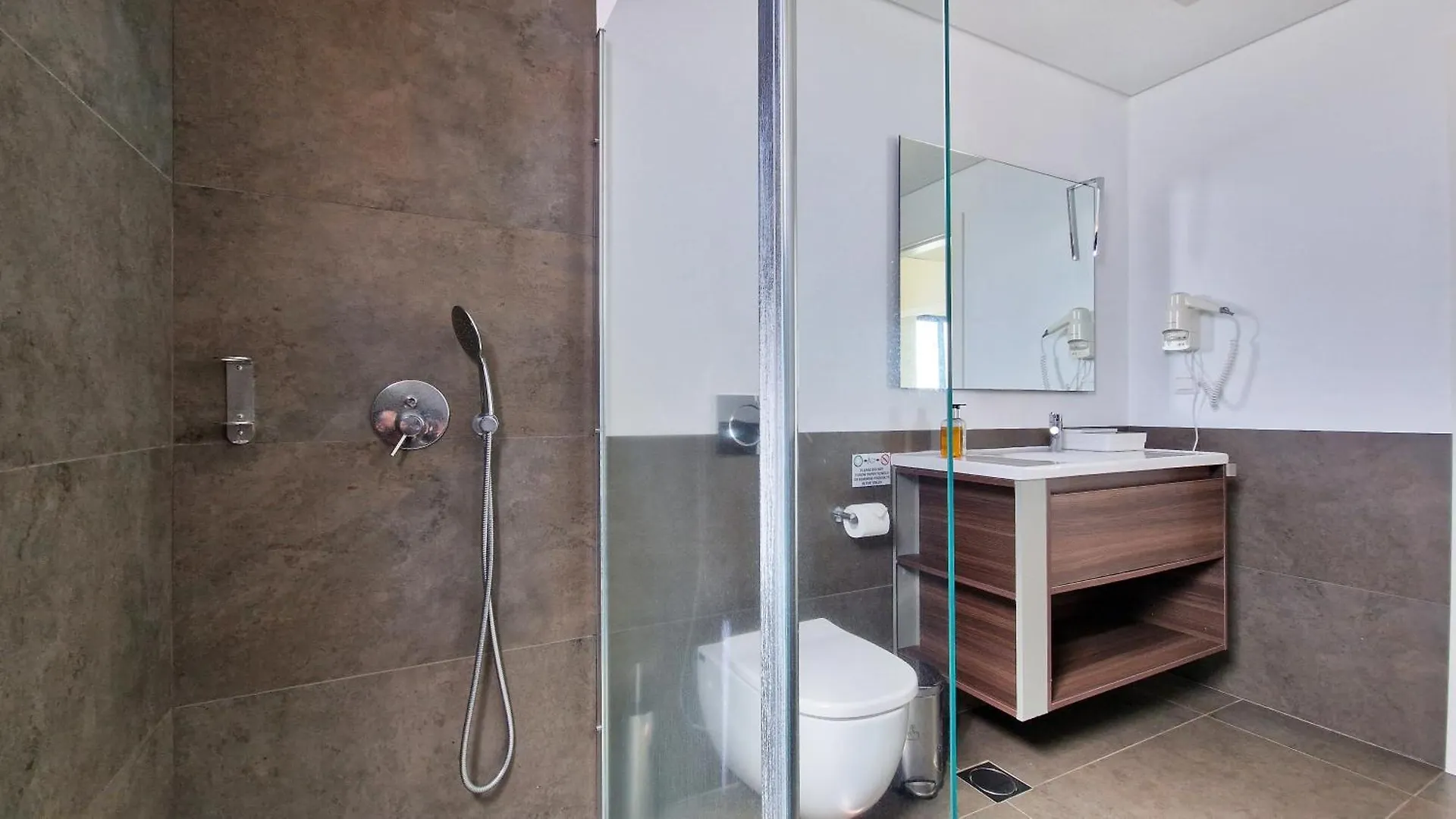 Eden Sun - A Modern Luxury Villa With A Panoramic View Prazeres